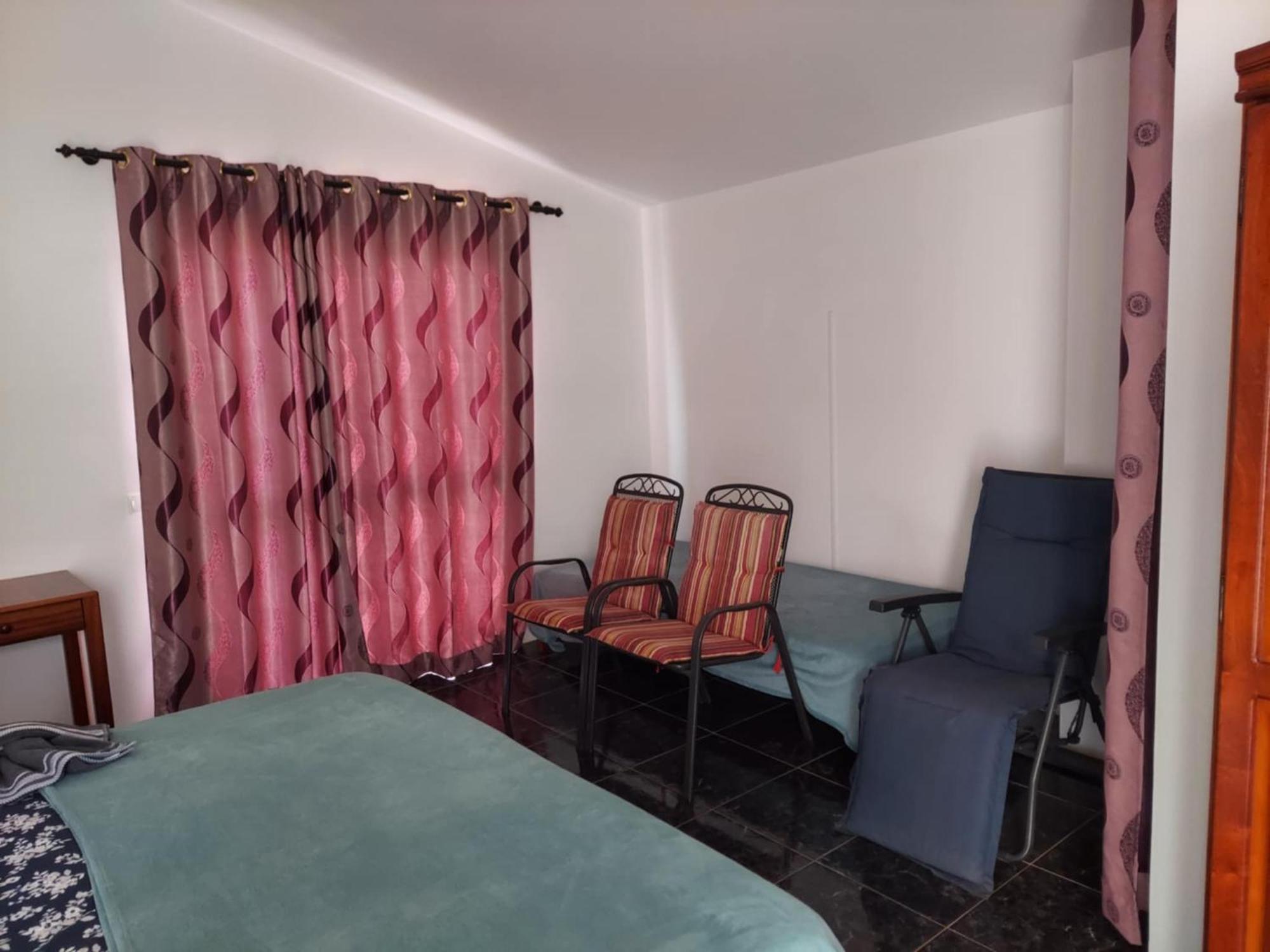 Chez Jumpy Hotel Понта до Сол Екстериор снимка